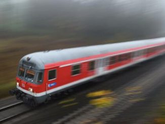 Ein Regionalexpress der Deutschen Bahn. Spezielle Abteile für Frauen will das Unternehmen nicht einführen.