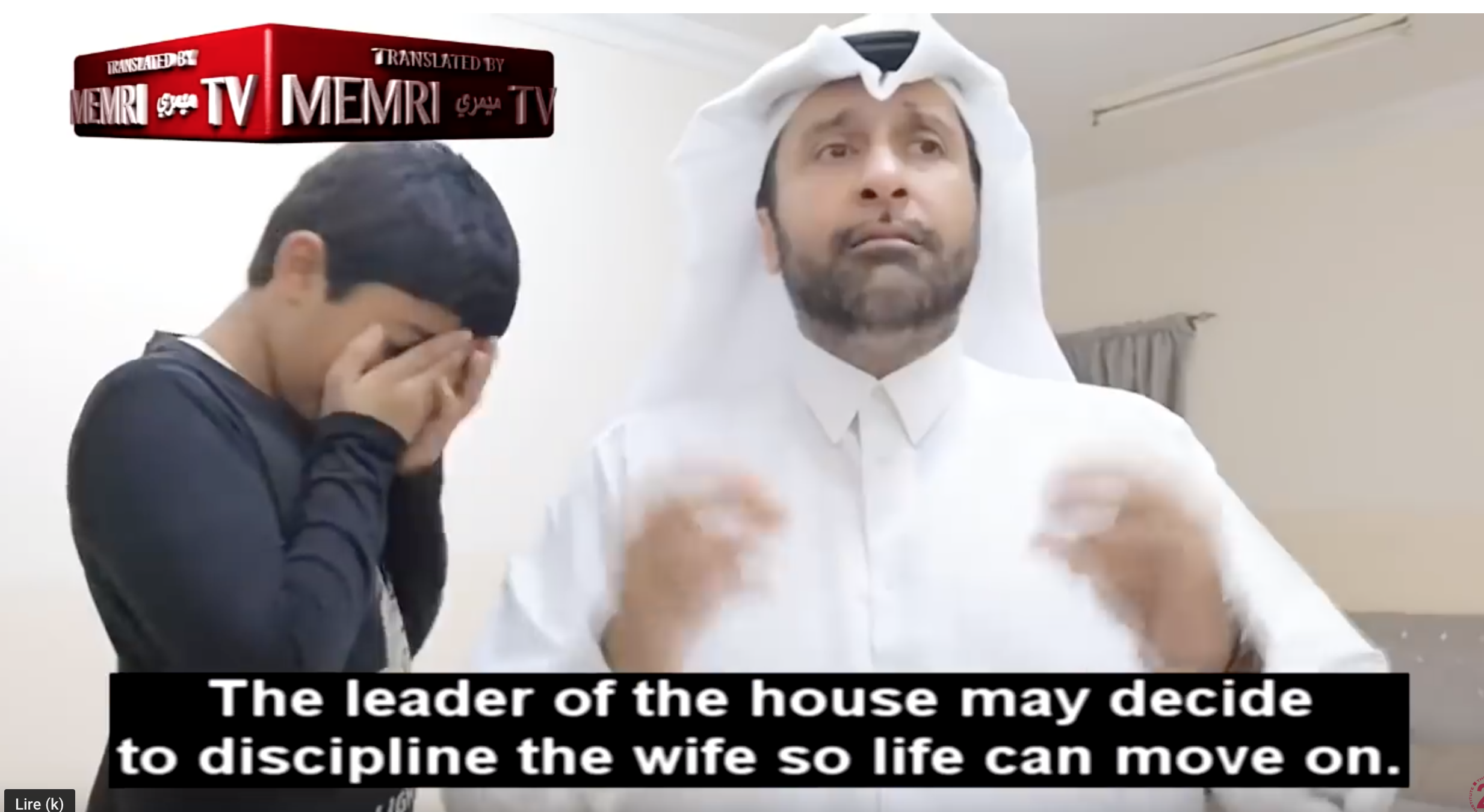 Un sociologue qatari montre comment battre sa femme pour qu’elle prenne conscience de sa féminité