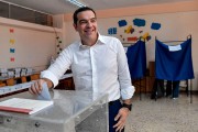 Alexis Tsipras... (AFP) - image 2.0