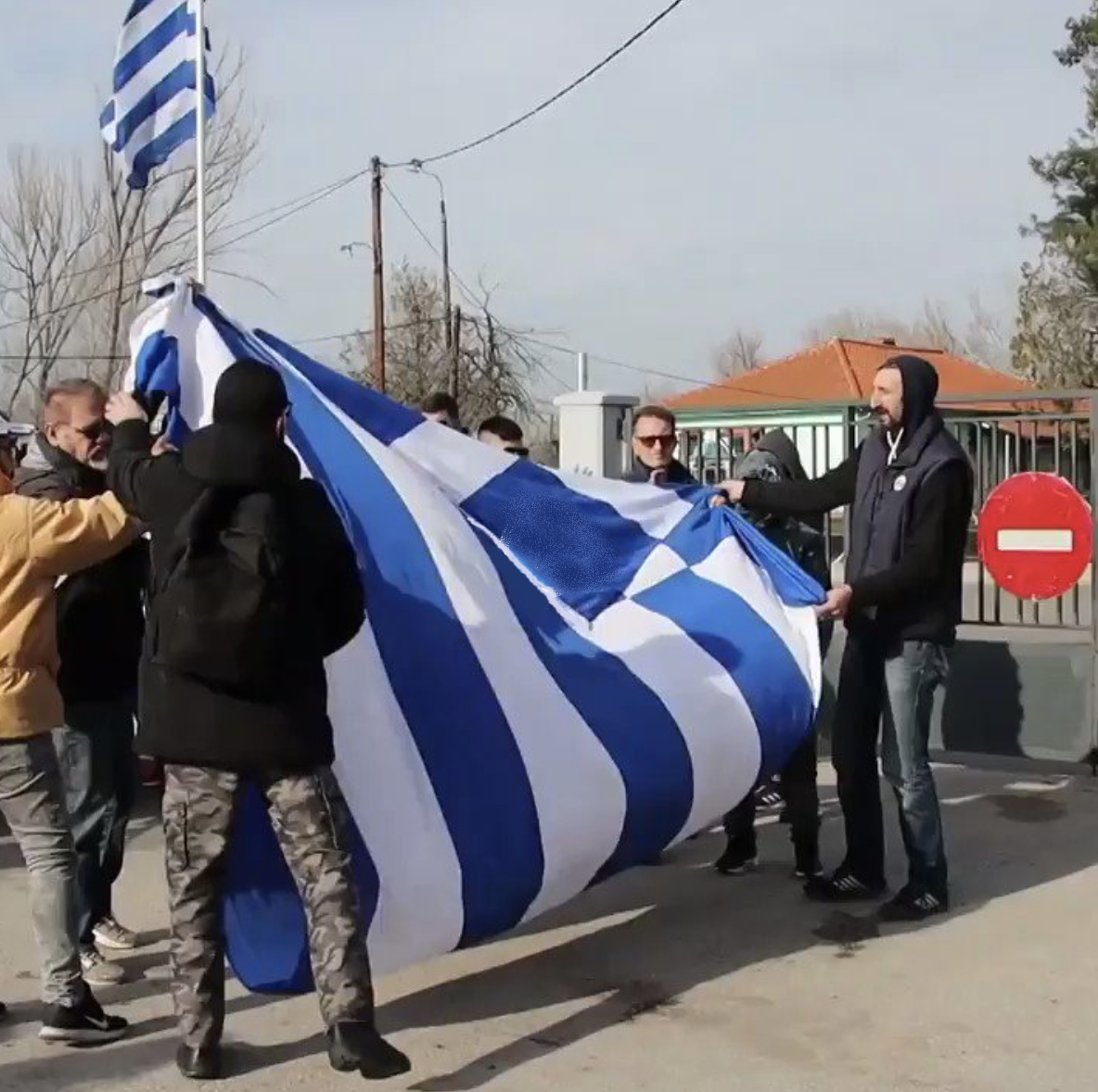 Grèce : la lutte contre l’armée d’invasion musulmane en images et en vidéos