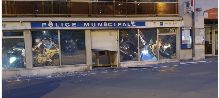 Castaner félicite et encourage Assa Traoré : « vous avez raison, bravo ! Continuez ! »