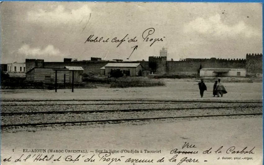 Vue du village d'El-Aioun dans les années 50 